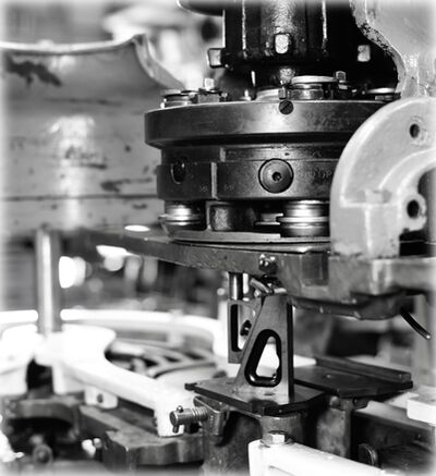 Seaming head reassembly